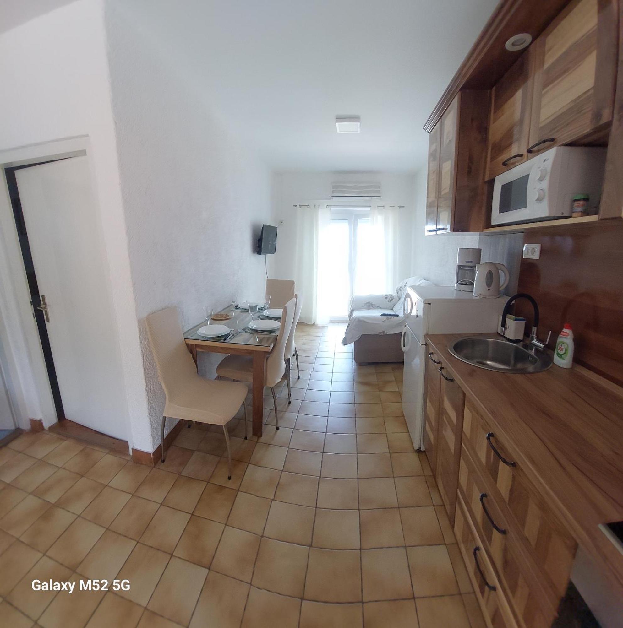 Apartmani Lana Rab Kampor Esterno foto