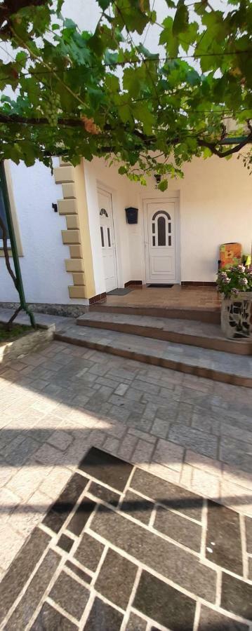 Apartmani Lana Rab Kampor Esterno foto